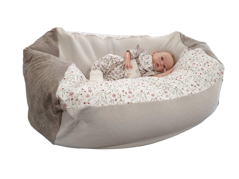 Kindersitzsack Sitzsack Babykissen Limitierte Auflage Blümchen von Atelier MiaMia